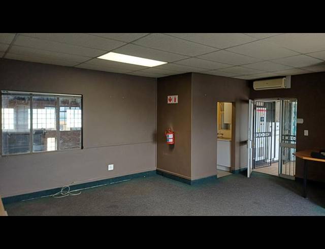 INDUSTRIAL PROPERTY TO RENT IN HENNOPSPARK